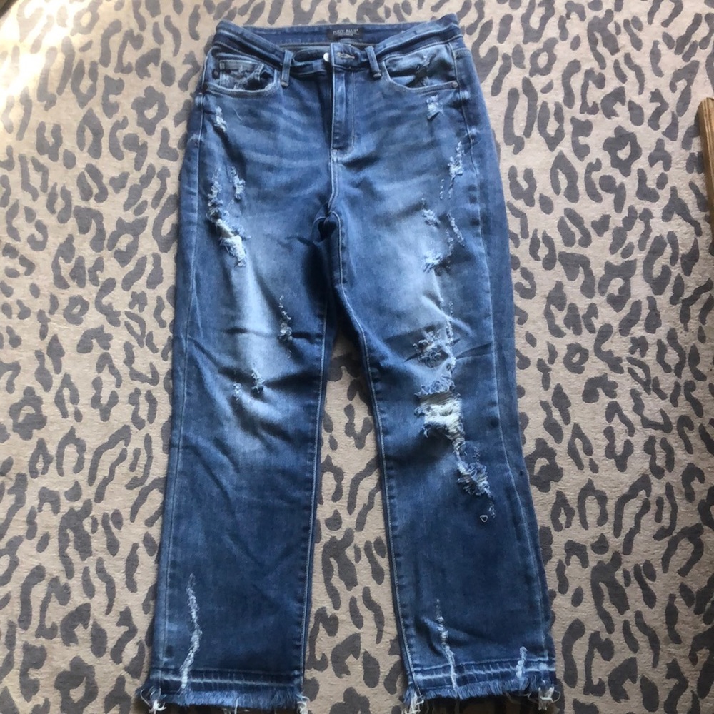 Judy Blue Straight cropped distressed jeans size 5/27